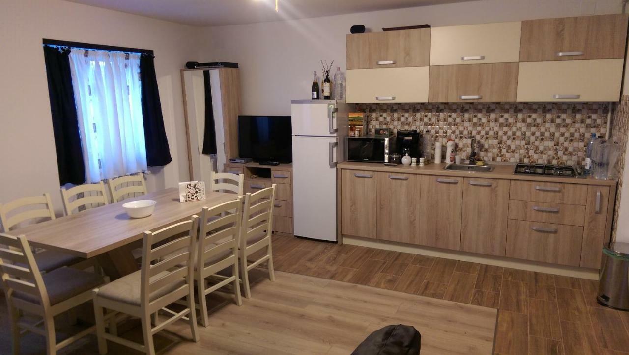 Aterman Apartment'S Sinca Veche Eksteriør billede